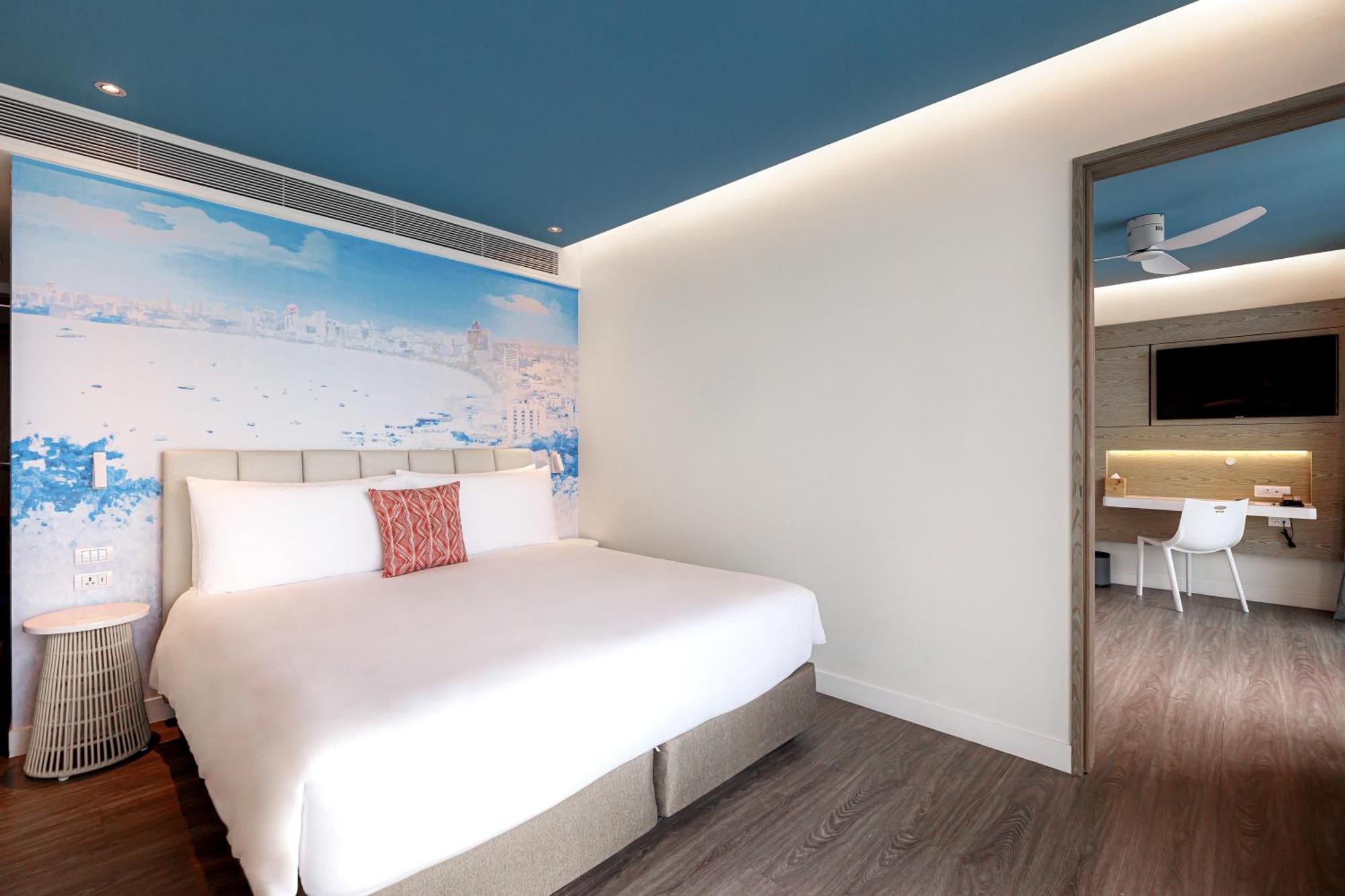Ozo North Pattaya Hotel Exterior photo